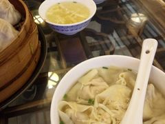 -笑来喜馄饨小笼工坊店(湖滨街店)
