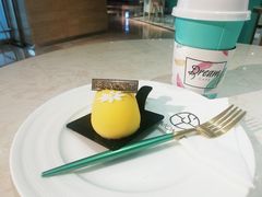 芒果酱慕斯蛋糕-西檬树SIMON·T轻奢蛋糕(大东方Max店)