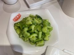 蒜泥黄瓜-金陵暴走小龙虾·螃蟹(南京总店)