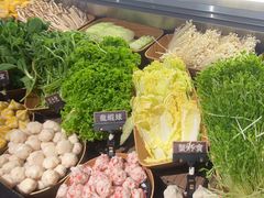 -牛YO寿喜烧·铁板烧和牛火锅自助(市府恒隆店)