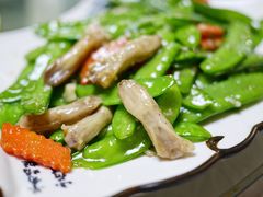 荷兰豆炒鸭舌-广迎居老正兴菜馆