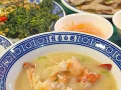 海鲜砂锅粥-桂园白粥·潮汕老味道