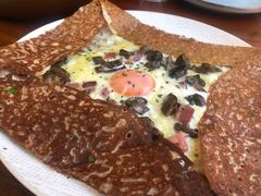 熏肉鸡蛋芝士奶油蘑菇可丽饼-RAC BAR(安福路店)