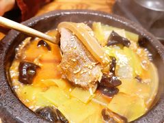 阿坝石锅牦牛肉-敏珠拉姆藏餐·南京厨房(富春江东街店)