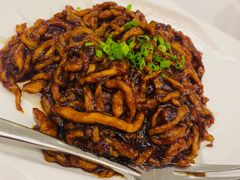 京酱肉丝-乐忻皇朝汇(环贸iapm商场店)