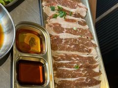 -草家酱蟹炭火烤肉店(珲春南路一店)