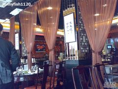 -鸿瑞興面馆(梅岭店)