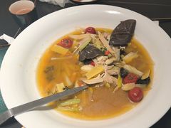 -鸽子侯·家宴·平价海鲜(绿地店)