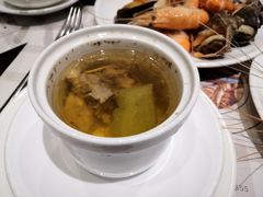苦瓜排骨汤-荣誉国际酒店-云顶旋转餐厅