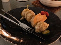 招牌沙汁大虾球-T館·花园艺术餐厅