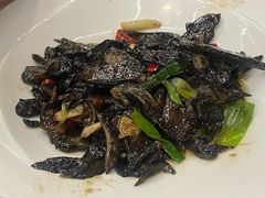 -乡村馕坑肉·烧烤·新疆菜·本地人更爱吃(阿勒泰首店)