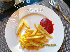 -筠咖啡西餐厅(上海国展宝龙丽筠酒店)