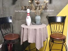 -HIGH FIVE哈福手工汉堡(桂林路店)