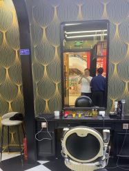 -贝勒爷专业男发