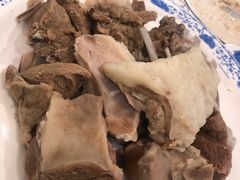 精品手把肉-巴音浩日娲·蒙餐(双林东路店)