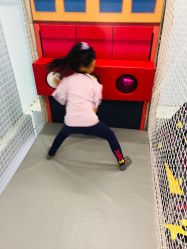 -乐多星球潮玩中心(沈阳嘉里城店)