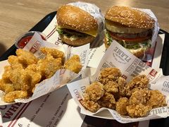 -The Habit Burger Grill 哈比特汉堡(复兴soho店)
