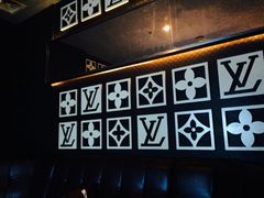 -唛客疯量贩式KTV(金飞达广场店)