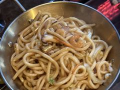 -麦凯伦烧烤·精酿超级工厂店(金桥总店)