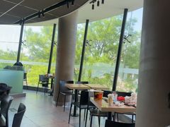 -麦当劳(展览路店)