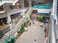 -花鸟鱼虫鲜花绿植市场(玉泉路店)