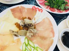 云三鲜过桥米线-桥香园过桥米线(国贸店)