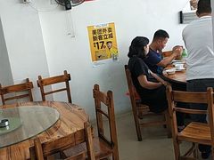 大堂-老客家美食• 竹筒饭• 河鲜(龙门永汉店)