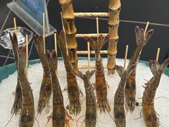 -鼎泰亨·海鲜牛肉餐厅(滨江店)
