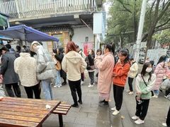 -覃肥叔桂林米粉(粮道街店)