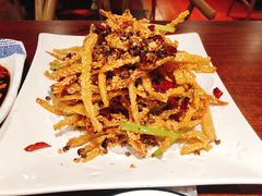 -董厨煨汤馆(车站路店)