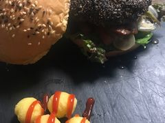 -HIGH FIVE哈福手工汉堡(桂林路店)