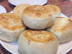 -清真吴记门钉肉饼·喜多利