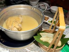 -禄婶鸡煲·打边炉