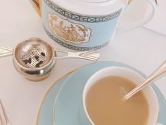 -The Diamond Jubilee Tea Salon at Fortnum & Mason