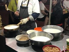 -马杰金城马爷牛奶鸡蛋醪糟·清真(正宁路店)