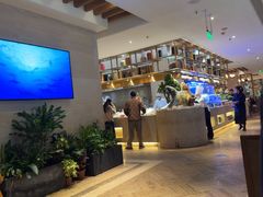 -雍和会海鲜姿造自助(湖东路店)