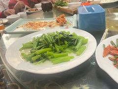 -一口猪海鲜浑锅·东北家常菜