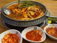 -喇喇排骨火锅·传统韩式脊骨汤(望京西园总店)