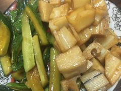凉菜-内蒙焖面大盆骨餐馆(山大路店)
