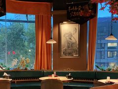 -沪小胖小龙虾(淮海中路旗舰店)