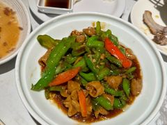 -关东小磨东北菜(漕河泾印象城店)