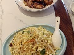 -今鲜源酒店·海鲜锅贴青岛菜(新湛路店)