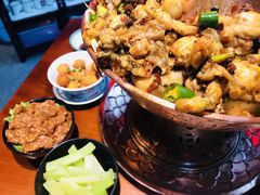-炉小二铜锅牛蛙•川湘菜(三里屯店)