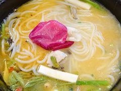 -桥香园过桥米线(国贸店)