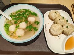 -大食代美食广场(上海中心店)