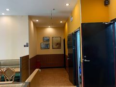 -萨莉亚意式餐厅(东川路店)