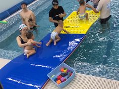 -小小王国亲子游泳俱乐部(锦辉中心)