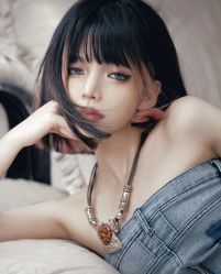 -Hello Lady发型设计