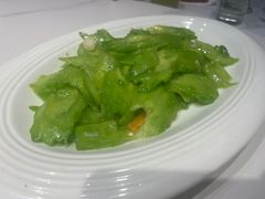 -库车国际酒店(火车站东湖公园店)
