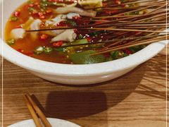 -嘉州叶婆婆钵钵鸡(建设路店)